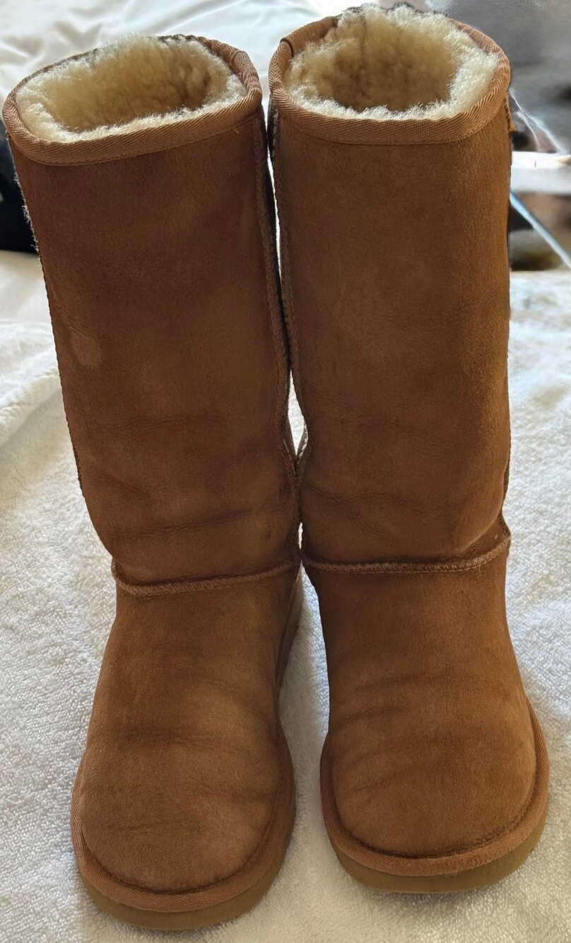 UGG Australia Classic Tall 5815 Sheepskin Suede Boots Womens Size 6